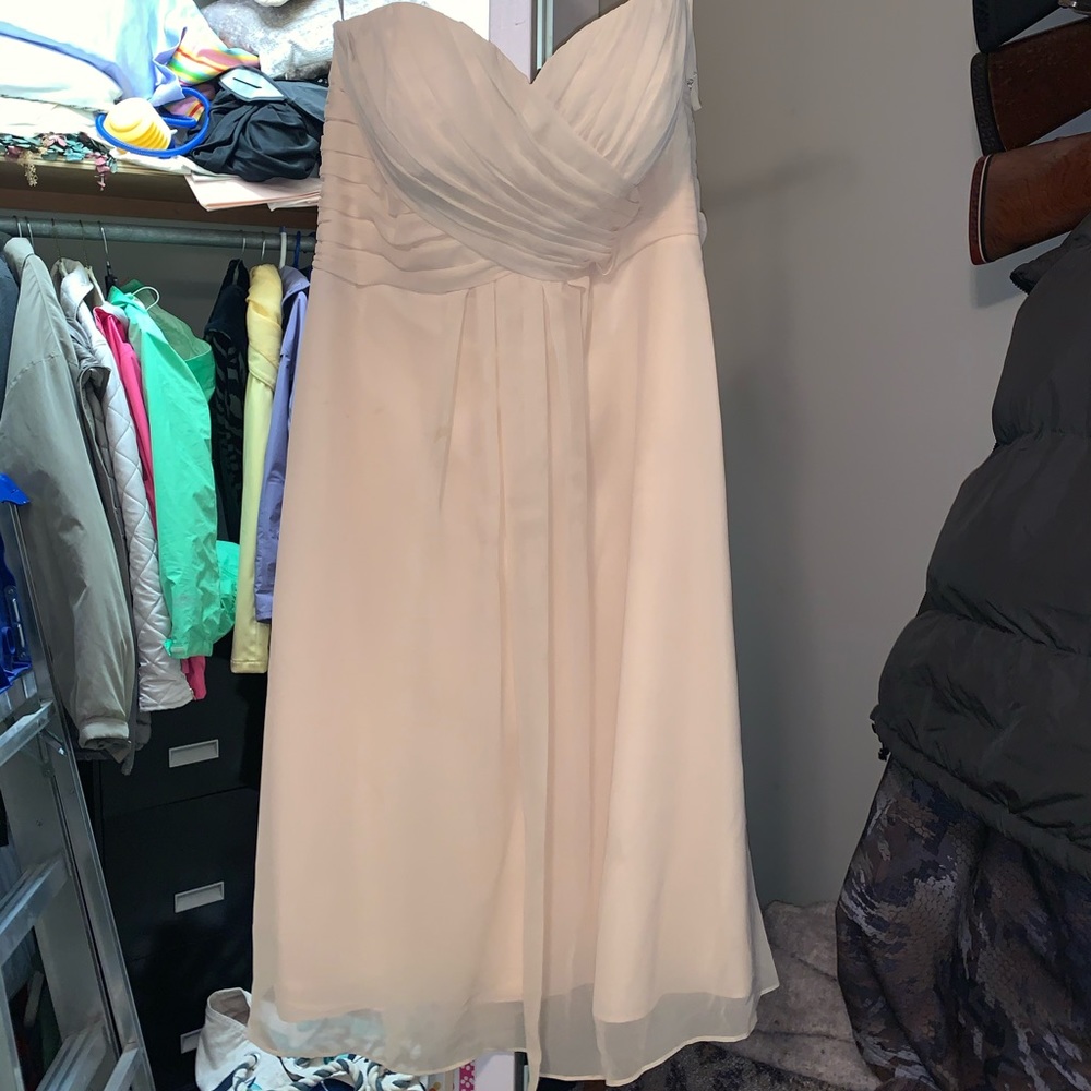 Yellow short dress